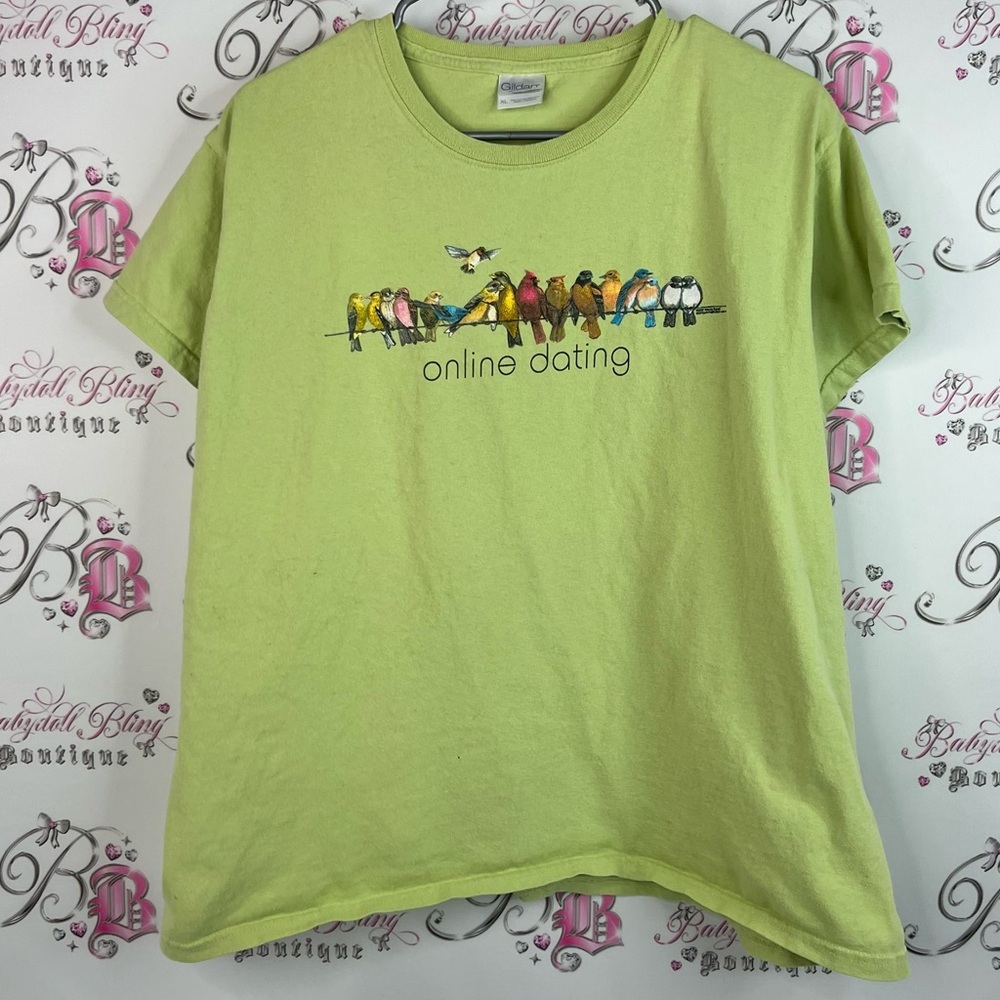 Gildan tshirt birds on wire funny Green Graphic Tee with Online Dating Print